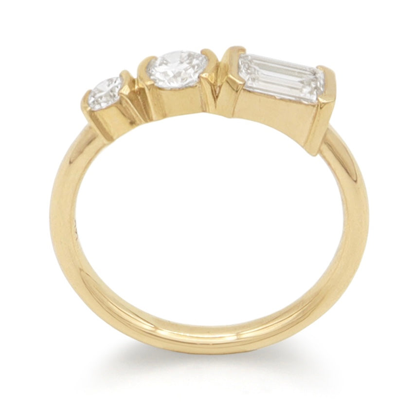 June Ring - White Diamond - Yellow Gold