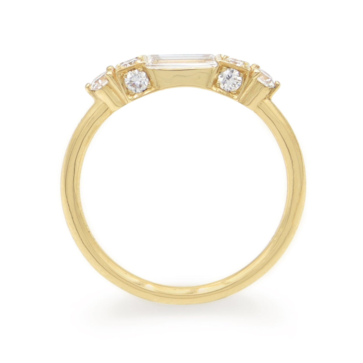 Lisa Ring • White Diamond • Yellow Gold