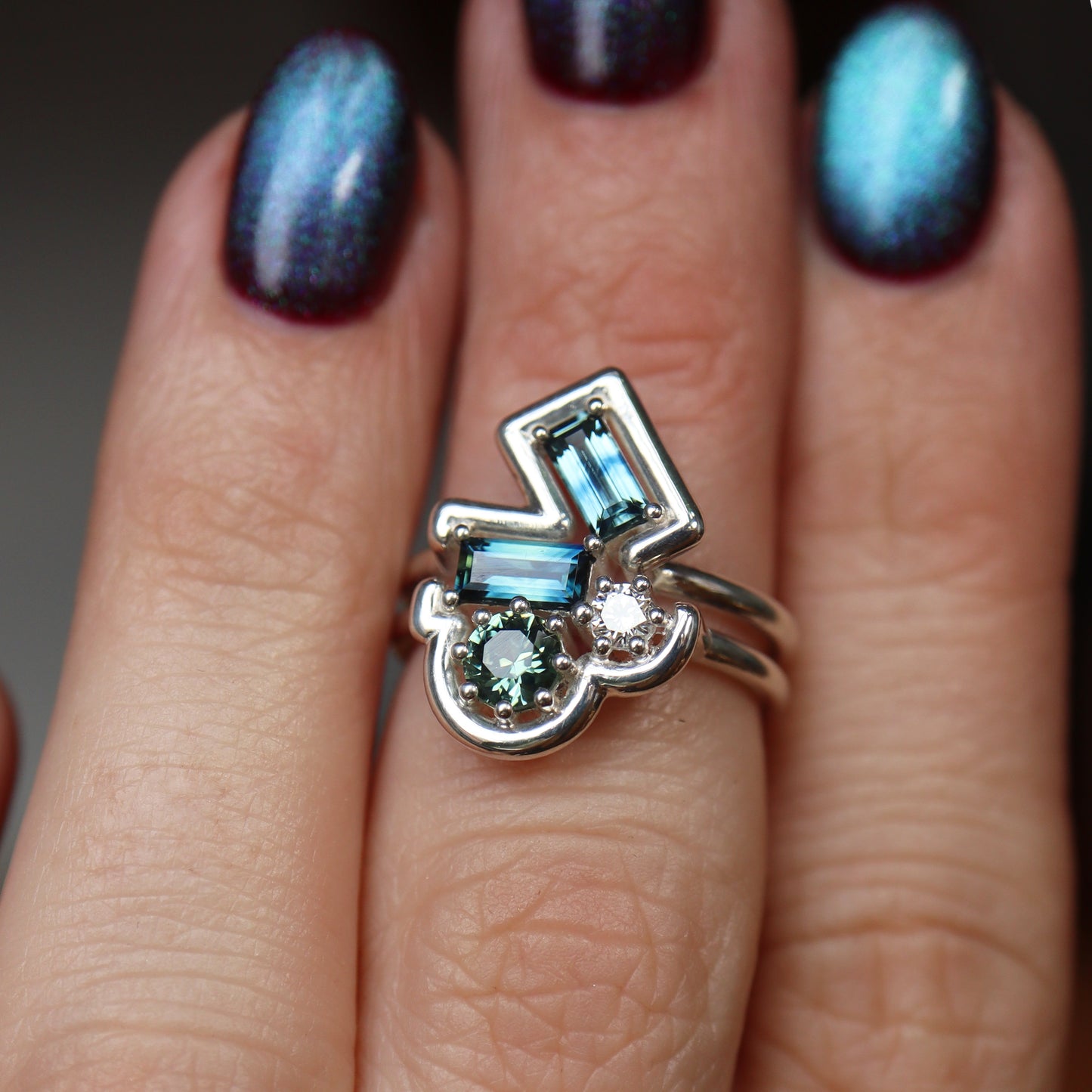 Rita Ring • White Gold • Sapphire • Diamond •