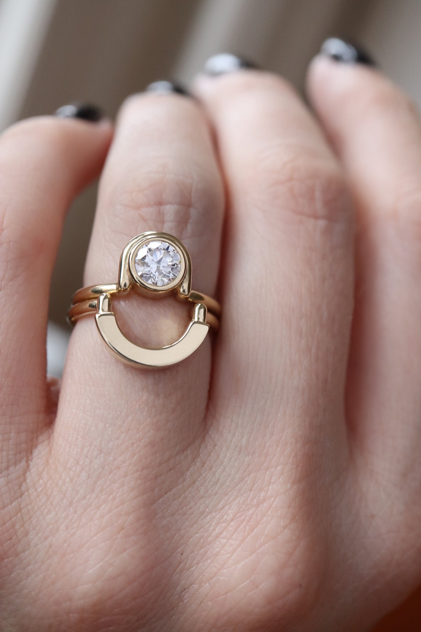 Ossa Ring • White Diamond • Yellow Gold