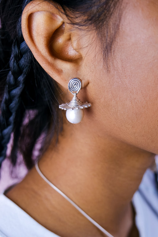 Hedy Earrings - Sold out