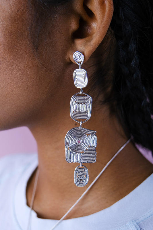 Thao Earrings - Sold Out