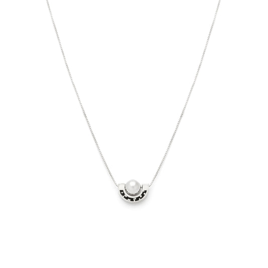 Dia Necklace • Silver • Black